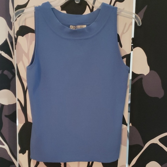 Two piece - Picture 2 of 3